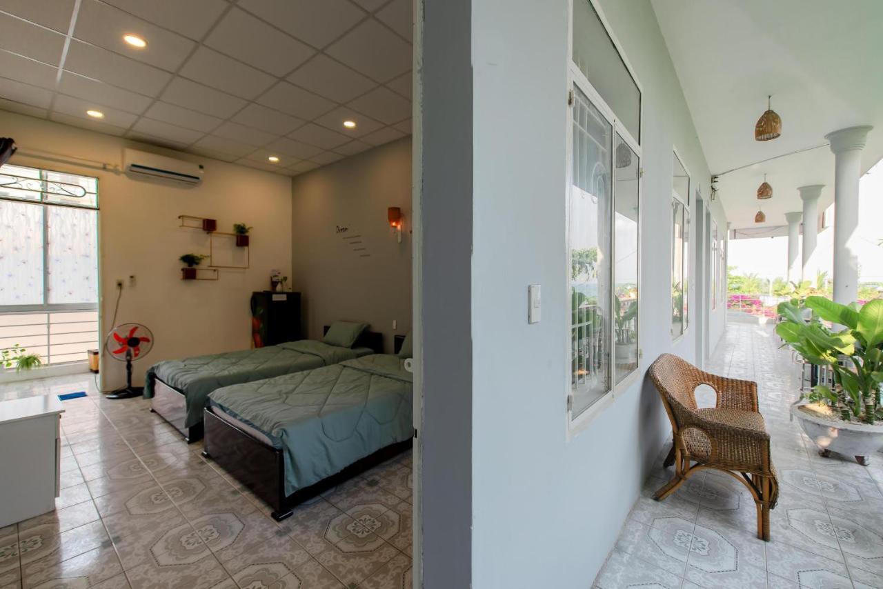 V3 Hostel Нячанг Экстерьер фото