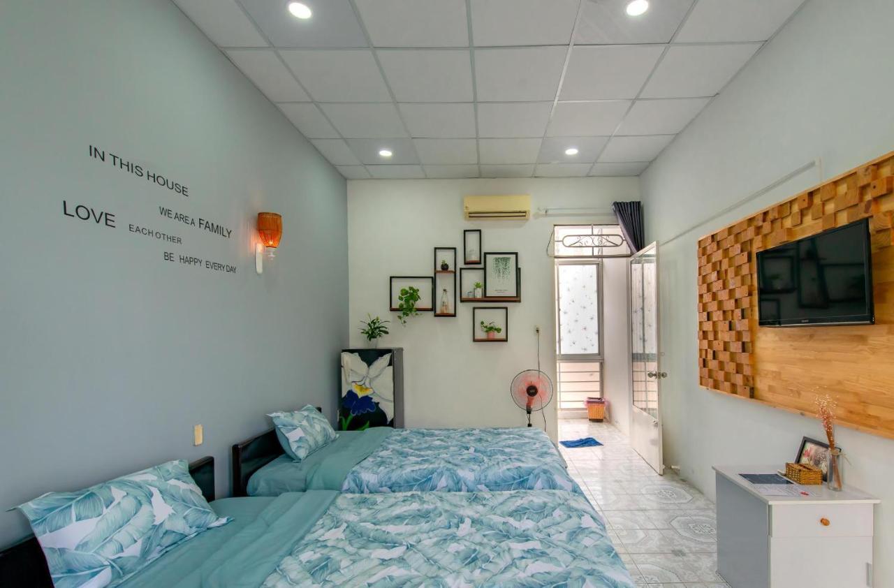 V3 Hostel Нячанг Экстерьер фото