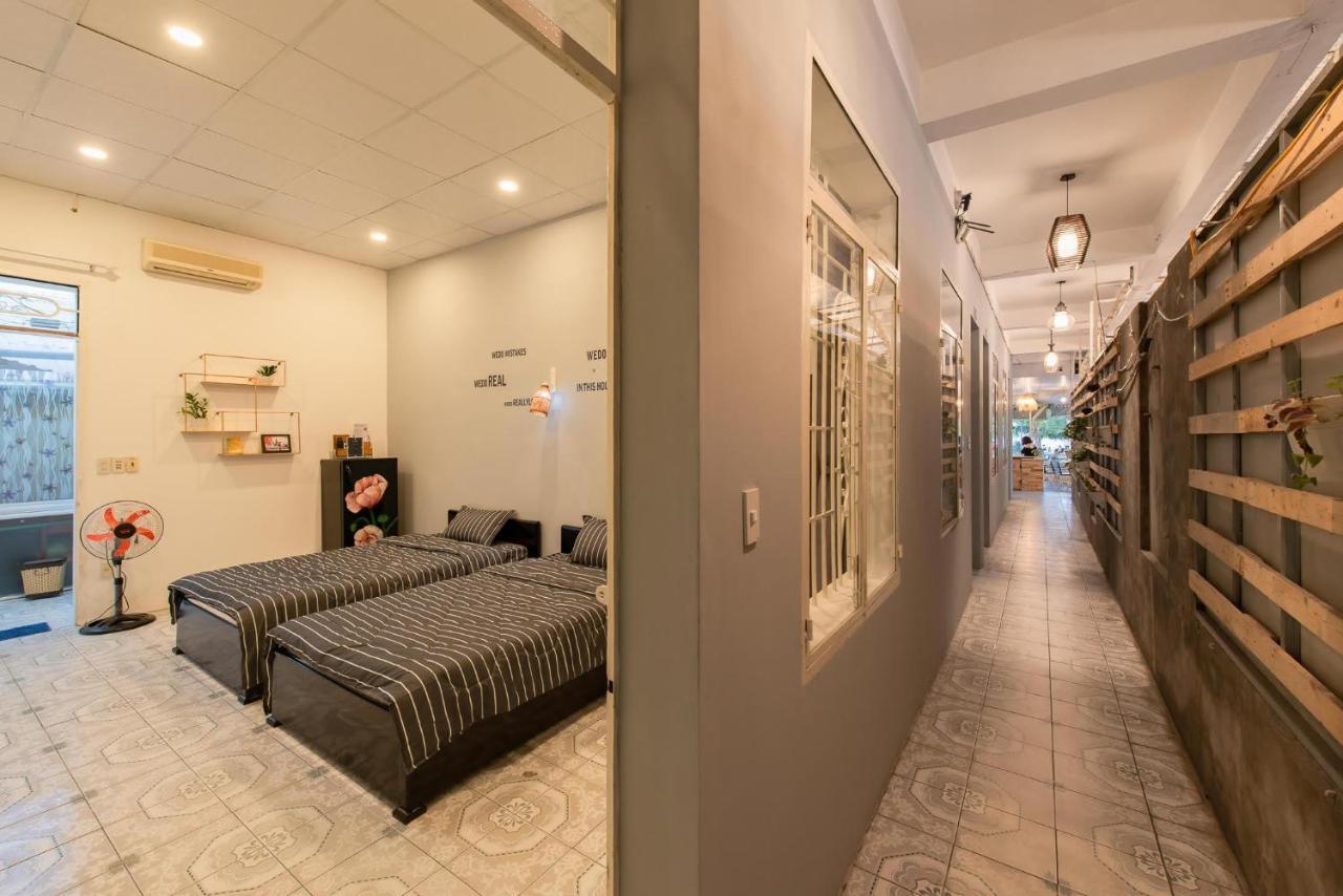 V3 Hostel Нячанг Экстерьер фото