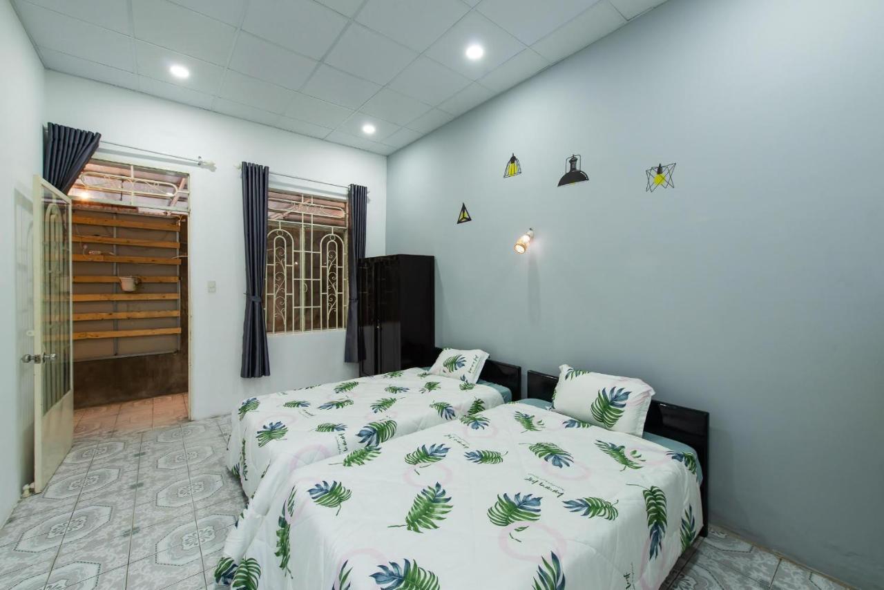 V3 Hostel Нячанг Экстерьер фото